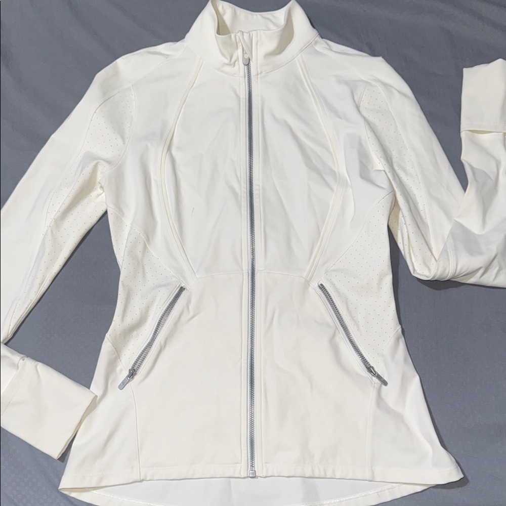 Lululemon Sleek Essentials Jacket
Cream/White size 8 - Picture 8 of 17